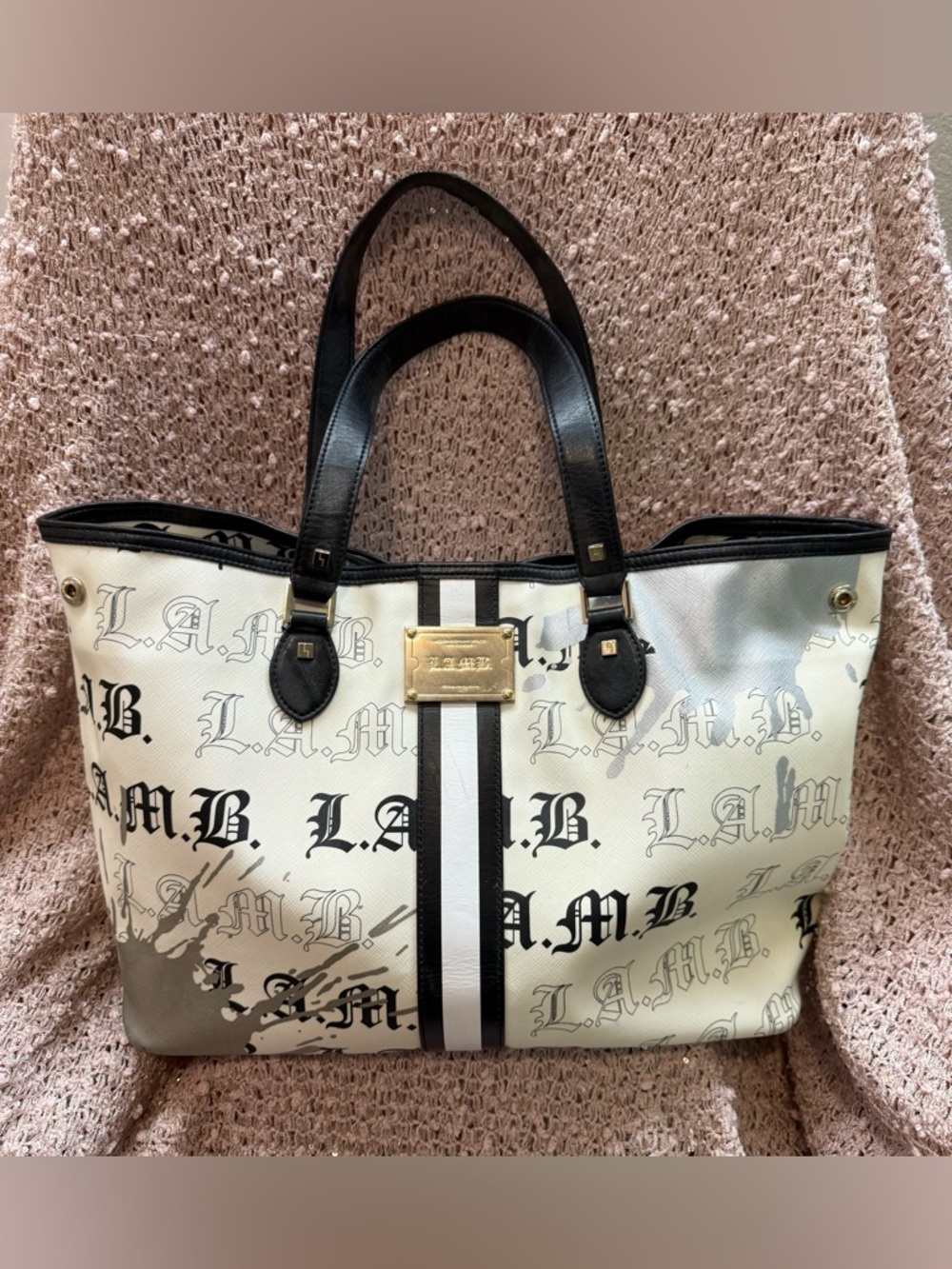 🐑🐑💋 Vintage L.A.M.B. by Gwen Stefani Tote